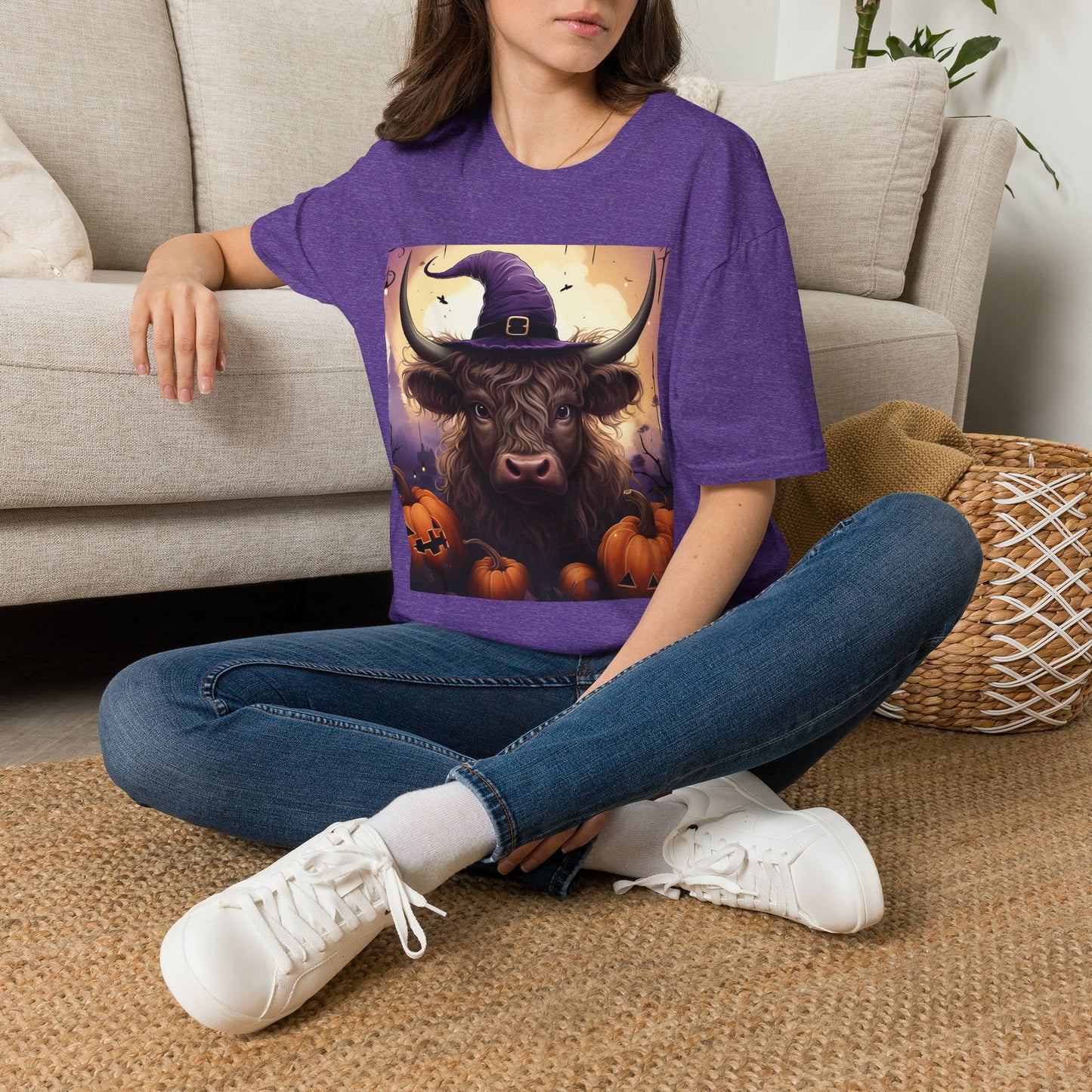 Highland Cow Witch Halloween T-Shirt