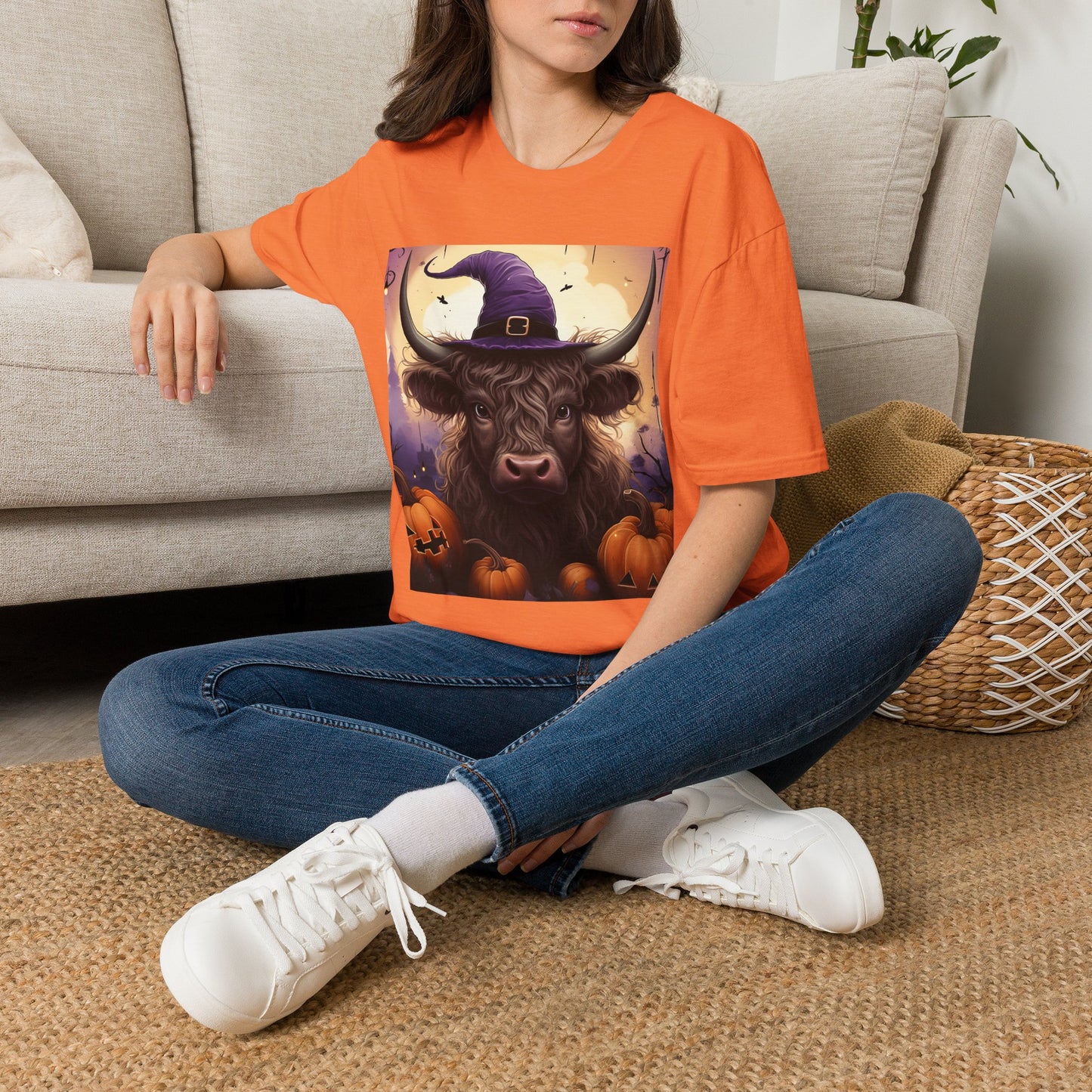 Highland Cow Witch Halloween T-Shirt